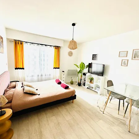 Le Saint Charle - 2Pers - Wifi - Home&Service * Le Mans